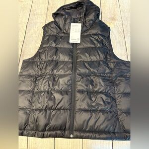 NWT Athleta Aire Puffer Vest Black Size L